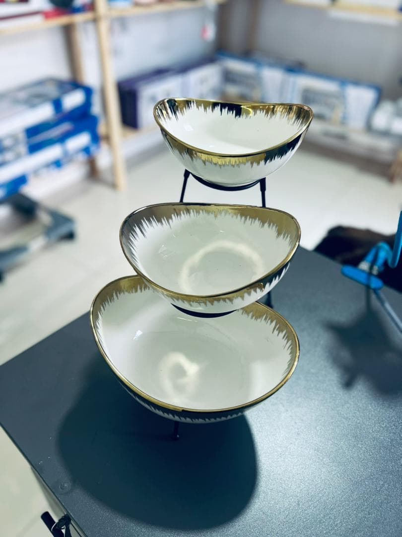 3-tier serving rack