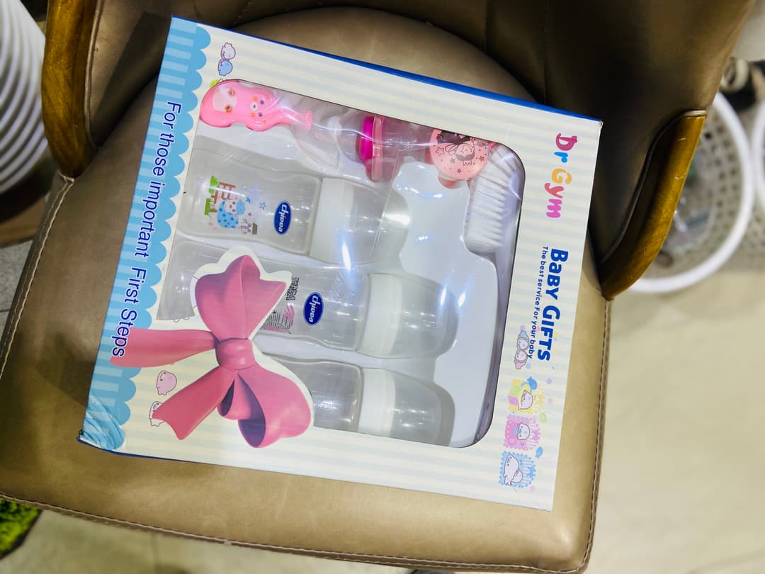Dr. Gym baby gift set