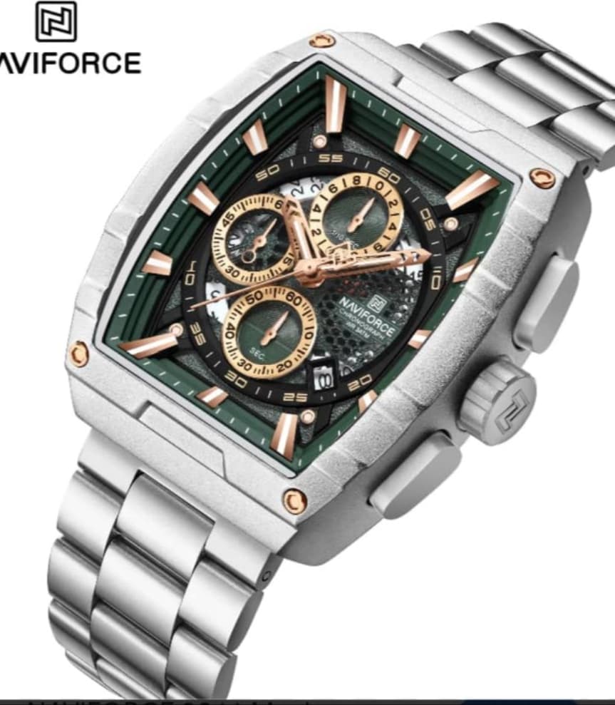 Curren 8488 chronograph wristwatch